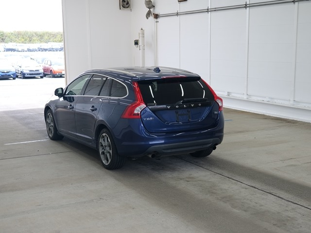 VOLVO V60 2013