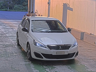 PEUGEOT 308 2016