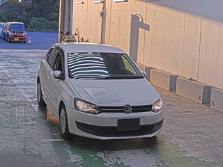 VOLKSWAGEN POLO 2012
