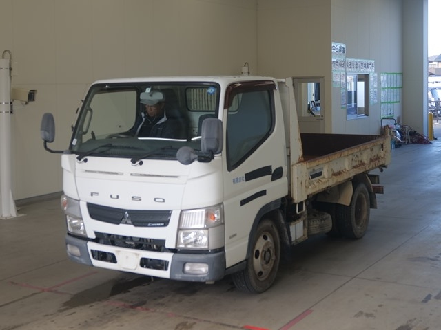 MITSUBISHI CANTER 2012