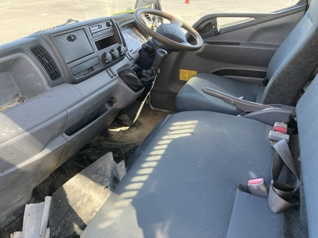 MITSUBISHI CANTER 2012