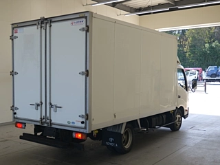 TOYOTA DYNA 2019