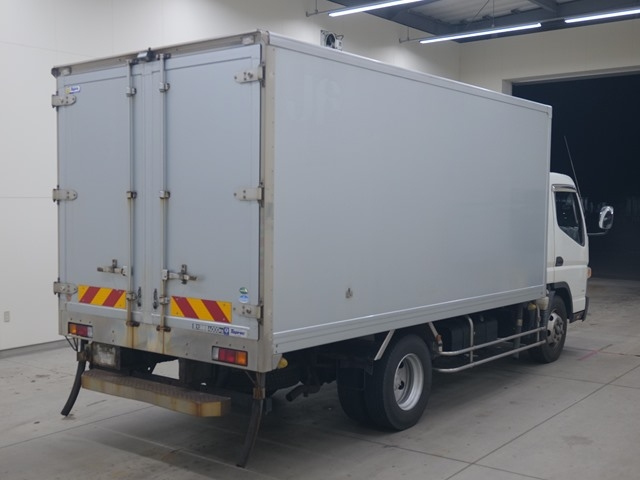 MITSUBISHI CANTER 2015