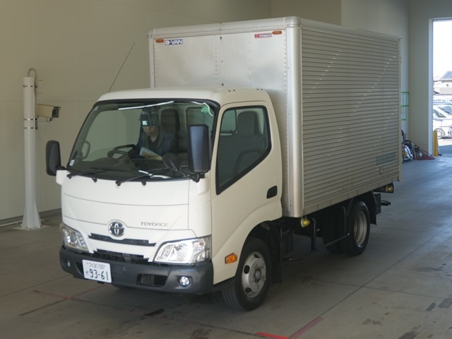 TOYOTA TOYOACE 2019