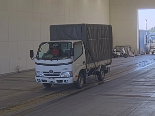TOYOTA DYNA 2014