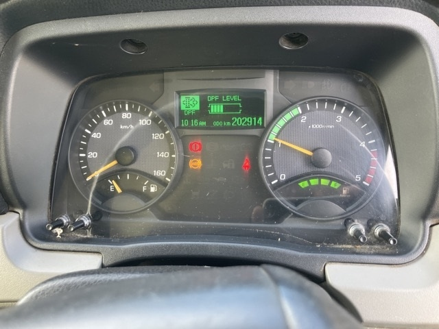 MITSUBISHI CANTER 2016