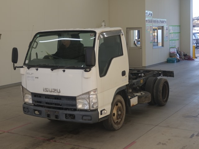 ISUZU ELF 2011