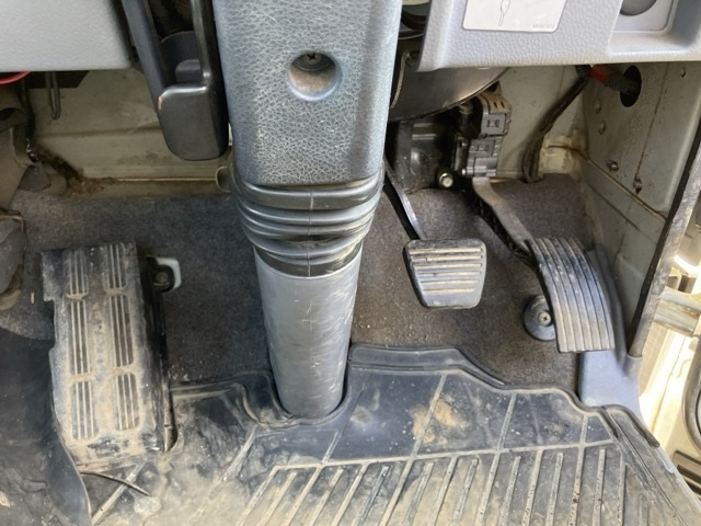 MITSUBISHI CANTER 2011