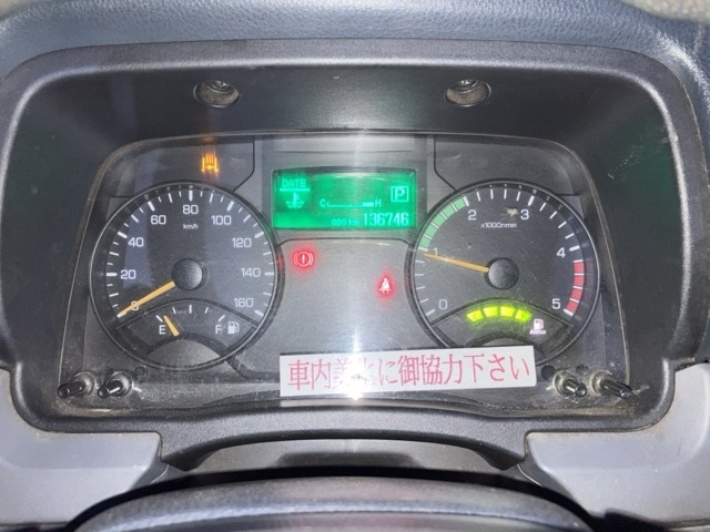 MITSUBISHI CANTER 2011