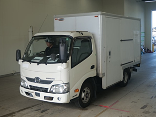 HINO DUTRO 2017