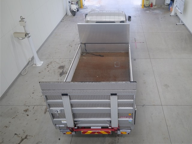 MITSUBISHI CANTER 2019