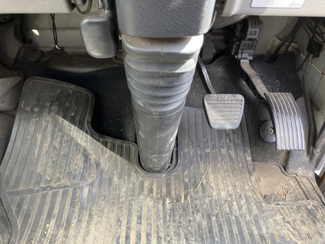 MITSUBISHI CANTER 2016