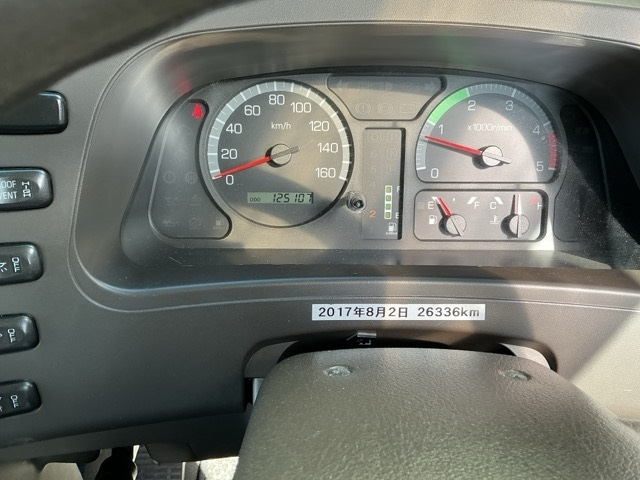 MITSUBISHI ROSA 2016