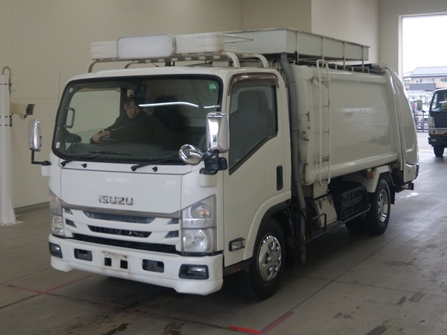 ISUZU ELF 2012
