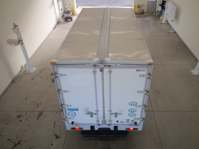 MITSUBISHI CANTER 2015