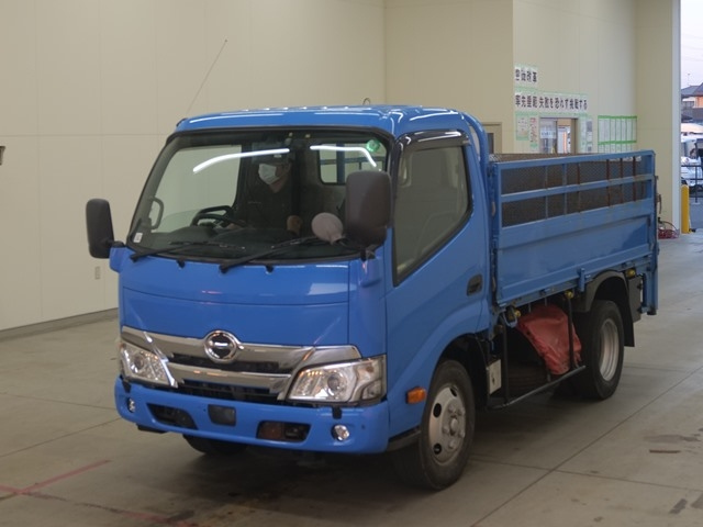 HINO DUTRO 2019