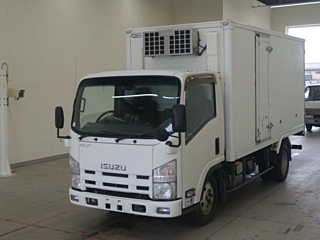 ISUZU ELF 2013