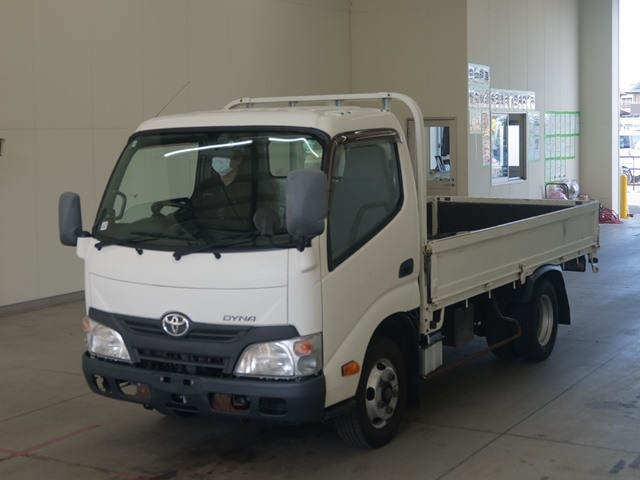 TOYOTA DYNA 2014
