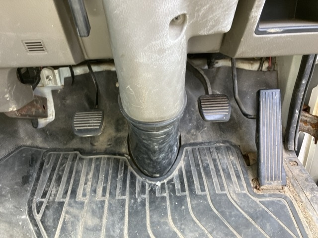 MITSUBISHI CANTER 2014