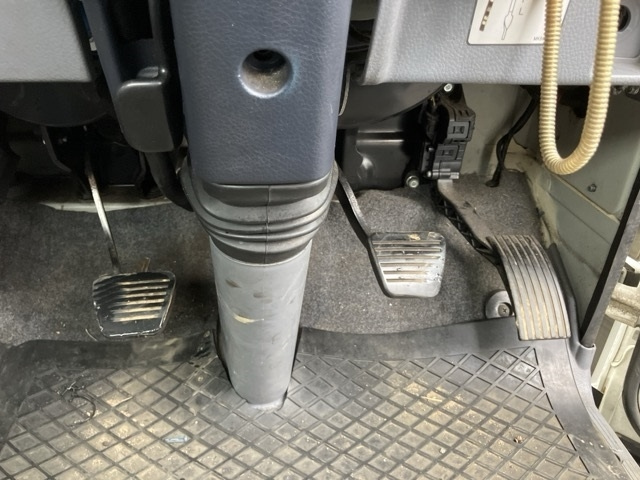 MITSUBISHI CANTER 2016