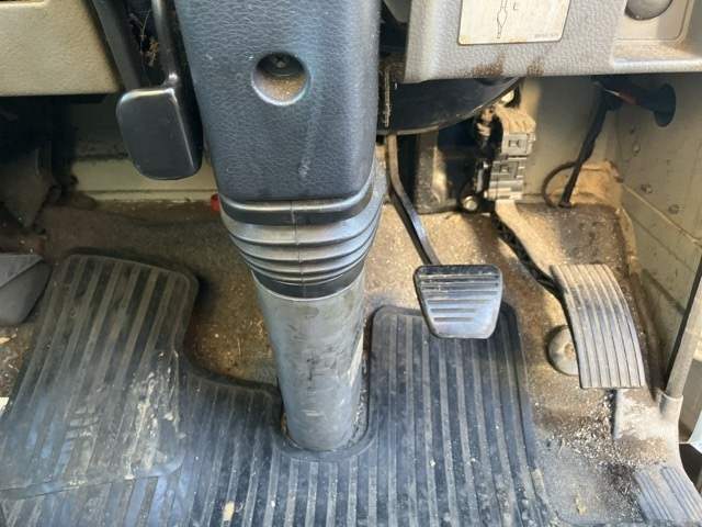 MITSUBISHI CANTER 2013