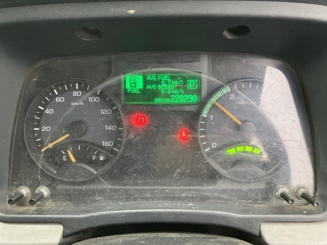 MITSUBISHI CANTER 2016