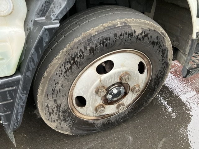 MITSUBISHI CANTER 2016