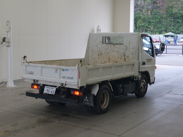 MITSUBISHI CANTER 2016