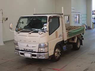 MITSUBISHI CANTER 2011