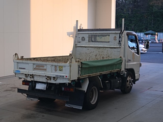 MITSUBISHI CANTER 2011