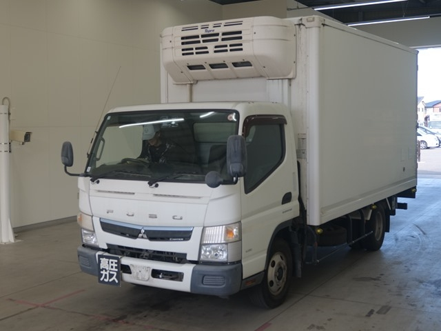 MITSUBISHI CANTER 2016