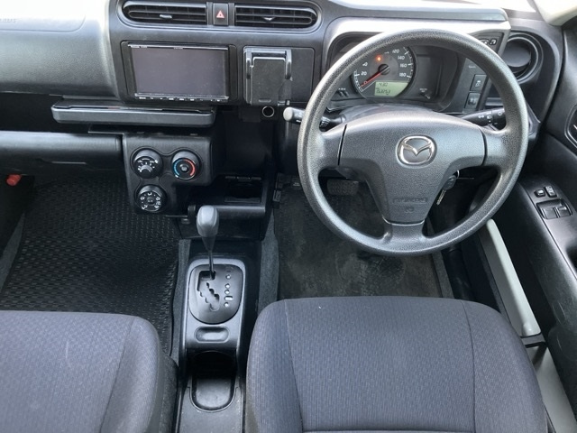 MAZDA FAMILIA VAN 2019