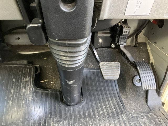 MITSUBISHI CANTER 2016