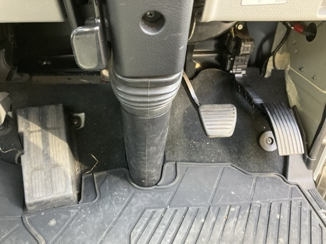 MITSUBISHI CANTER 2018