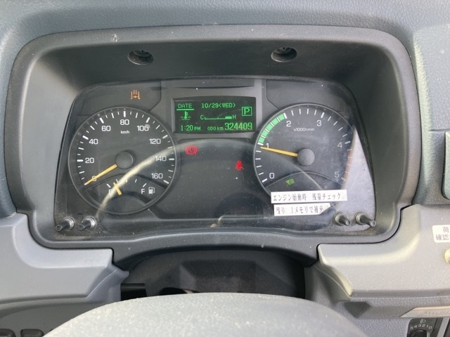 MITSUBISHI CANTER 2011