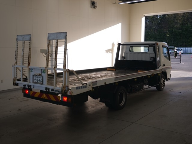 MITSUBISHI CANTER 2011