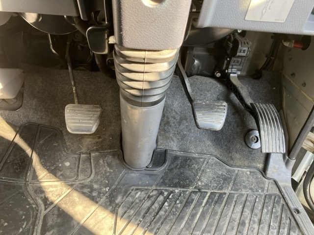 MITSUBISHI CANTER 2016