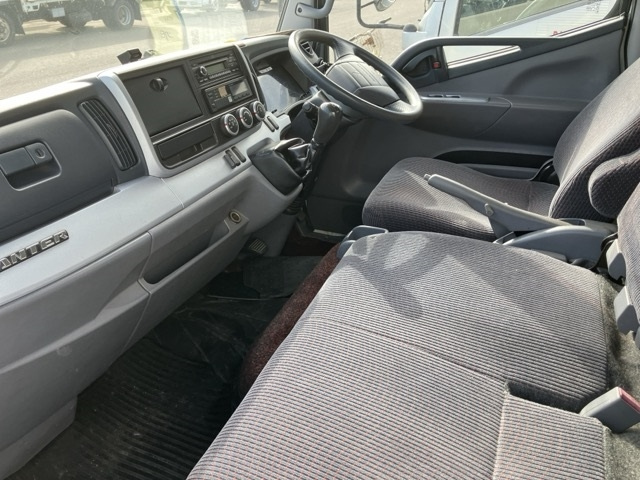 MITSUBISHI CANTER 2013