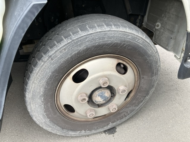 MITSUBISHI CANTER 2016