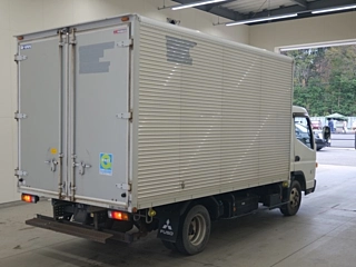 MITSUBISHI CANTER 2016