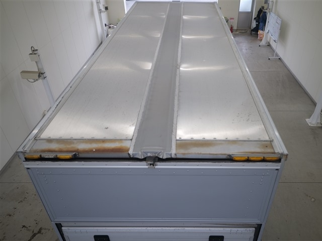 MITSUBISHI CANTER 2015