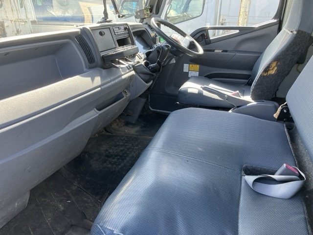 MITSUBISHI CANTER 2013