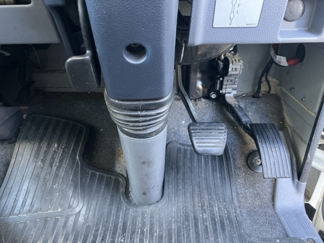 MITSUBISHI CANTER 2012