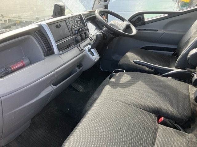 MITSUBISHI CANTER 2018