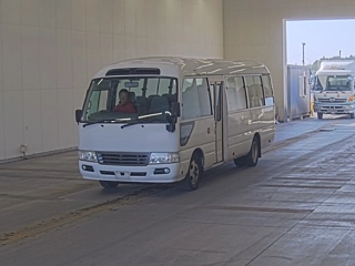 TOYOTA COASTER 2013