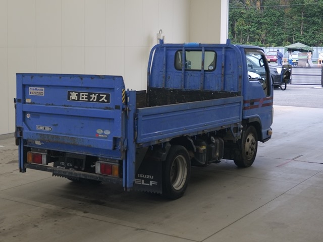 ISUZU ELF 2010