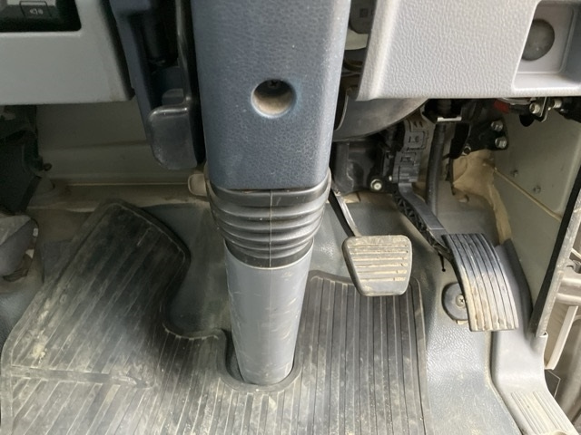 MITSUBISHI CANTER 2014