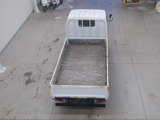 MITSUBISHI CANTER 2011