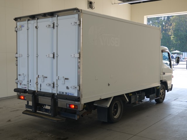 MITSUBISHI CANTER 2013