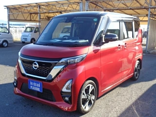 NISSAN ROOX 2020